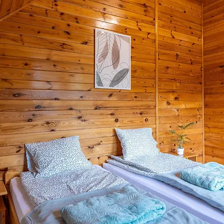 Bielawki Kaszuby Jezioro Gowidlinskie *