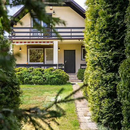 Bielawki Kaszuby Jezioro Gowidlinskie 別荘 Borek