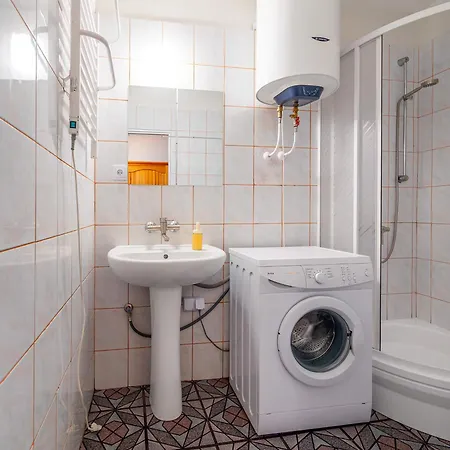 別荘 Bielawki Kaszuby Jezioro Gowidlinskie Borek