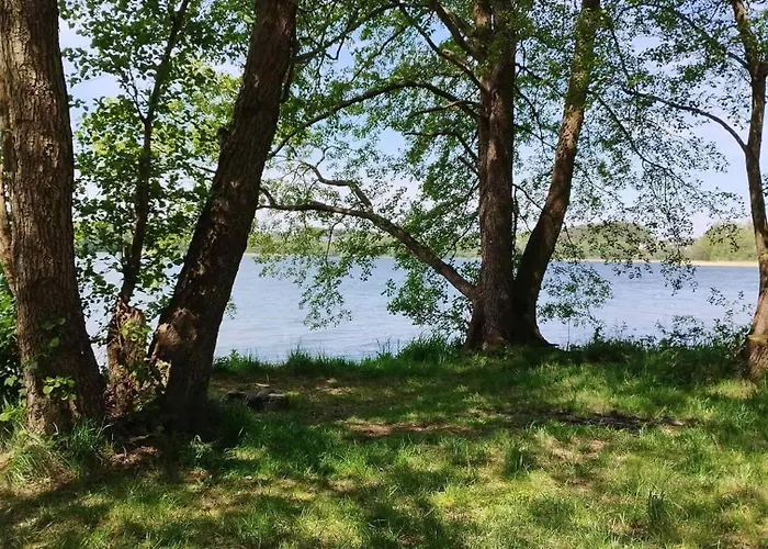 Bielawki Kaszuby Jezioro Gowidlińskie Dom wakacyjny Borek (Kartuzy)